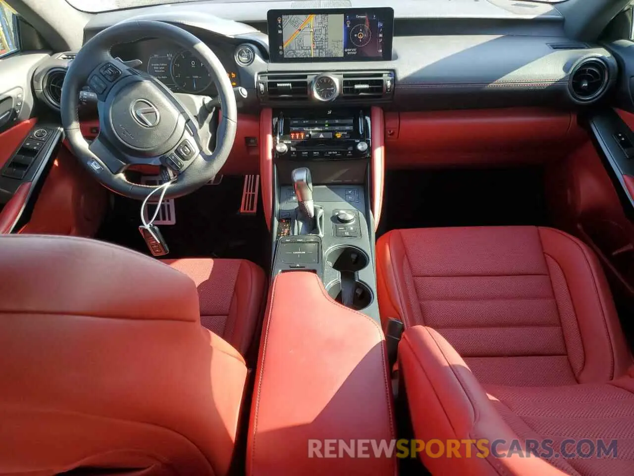 8 fotografías del automóvil dañado JTHGZ1B24R5074190 LEXUS IS 350 F S 2024