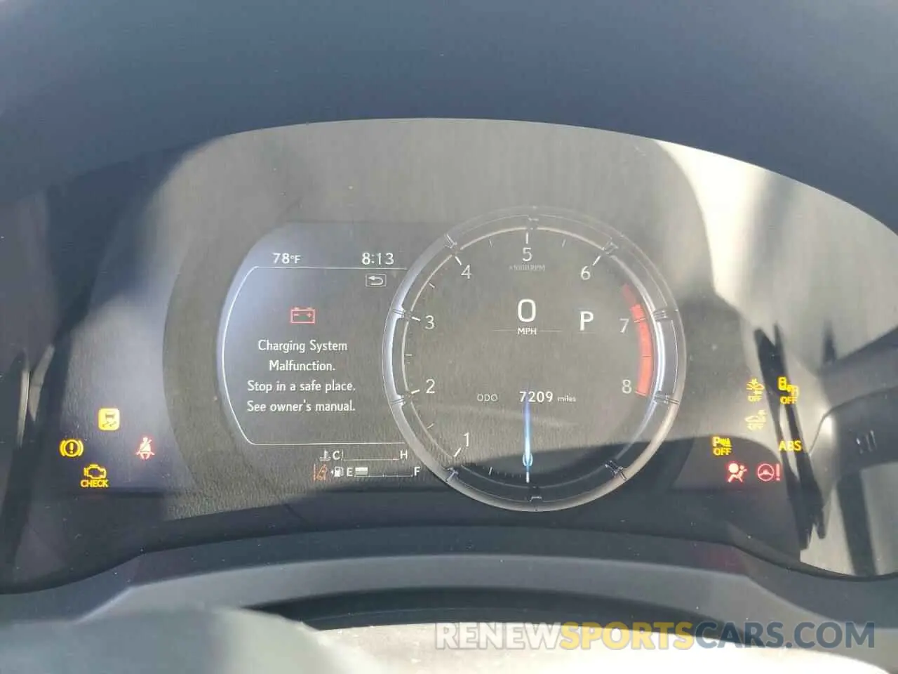 9 fotografías del automóvil dañado JTHGZ1B24R5074190 LEXUS IS 350 F S 2024