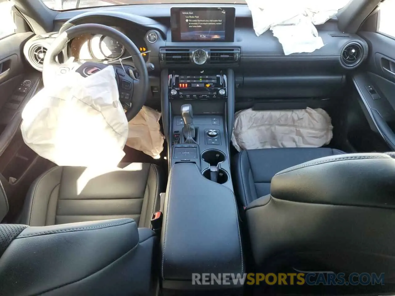 8 fotografías del automóvil dañado JTHGZ1B24R5081625 LEXUS IS 350 F S 2024