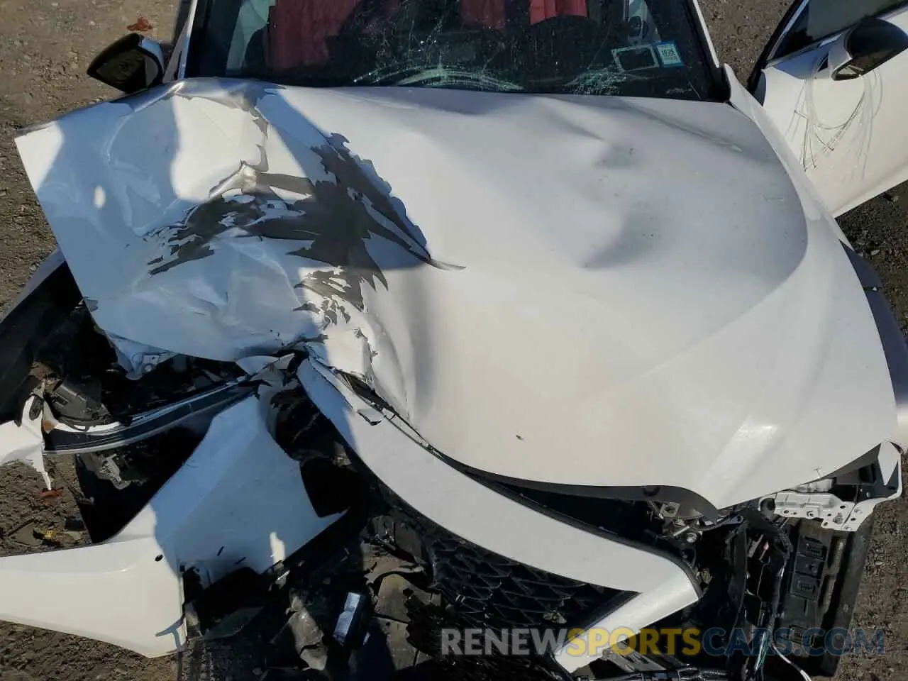 11 fotografías del automóvil dañado JTHGZ1E2XR5033090 LEXUS IS 350 F S 2024