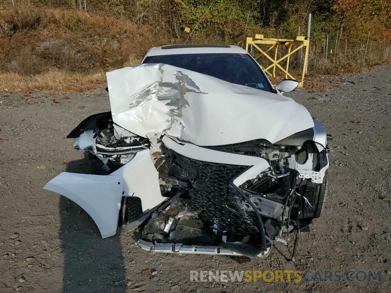 5 fotografías del automóvil dañado JTHGZ1E2XR5033090 LEXUS IS 350 F S 2024