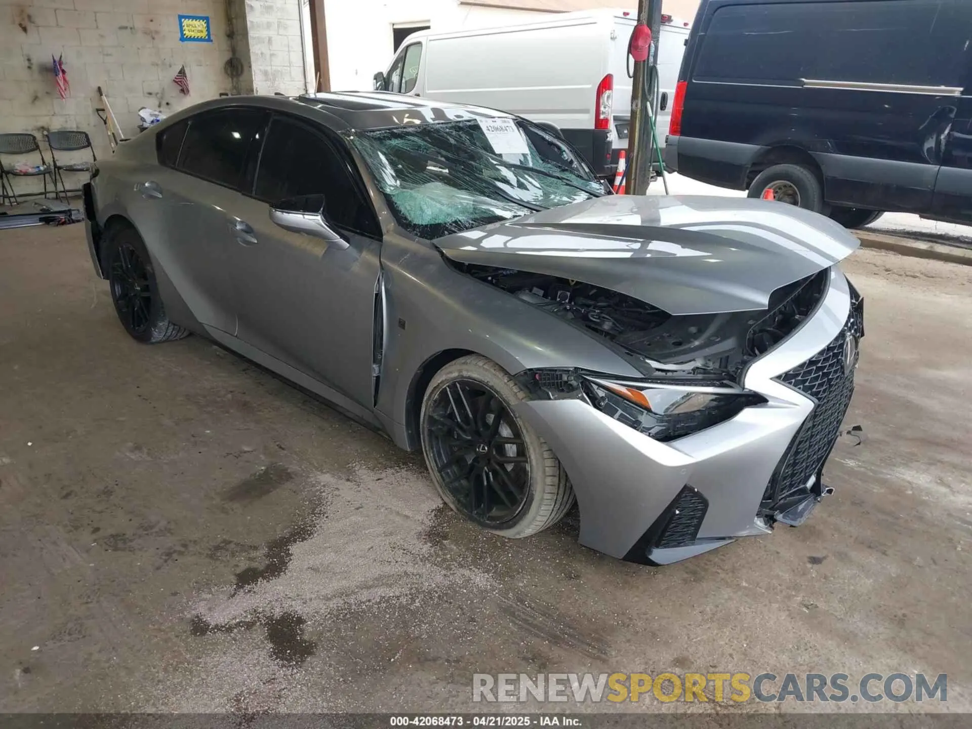 1 fotografías del automóvil dañado JTHAP1D22P5002345 LEXUS IS 500 2023