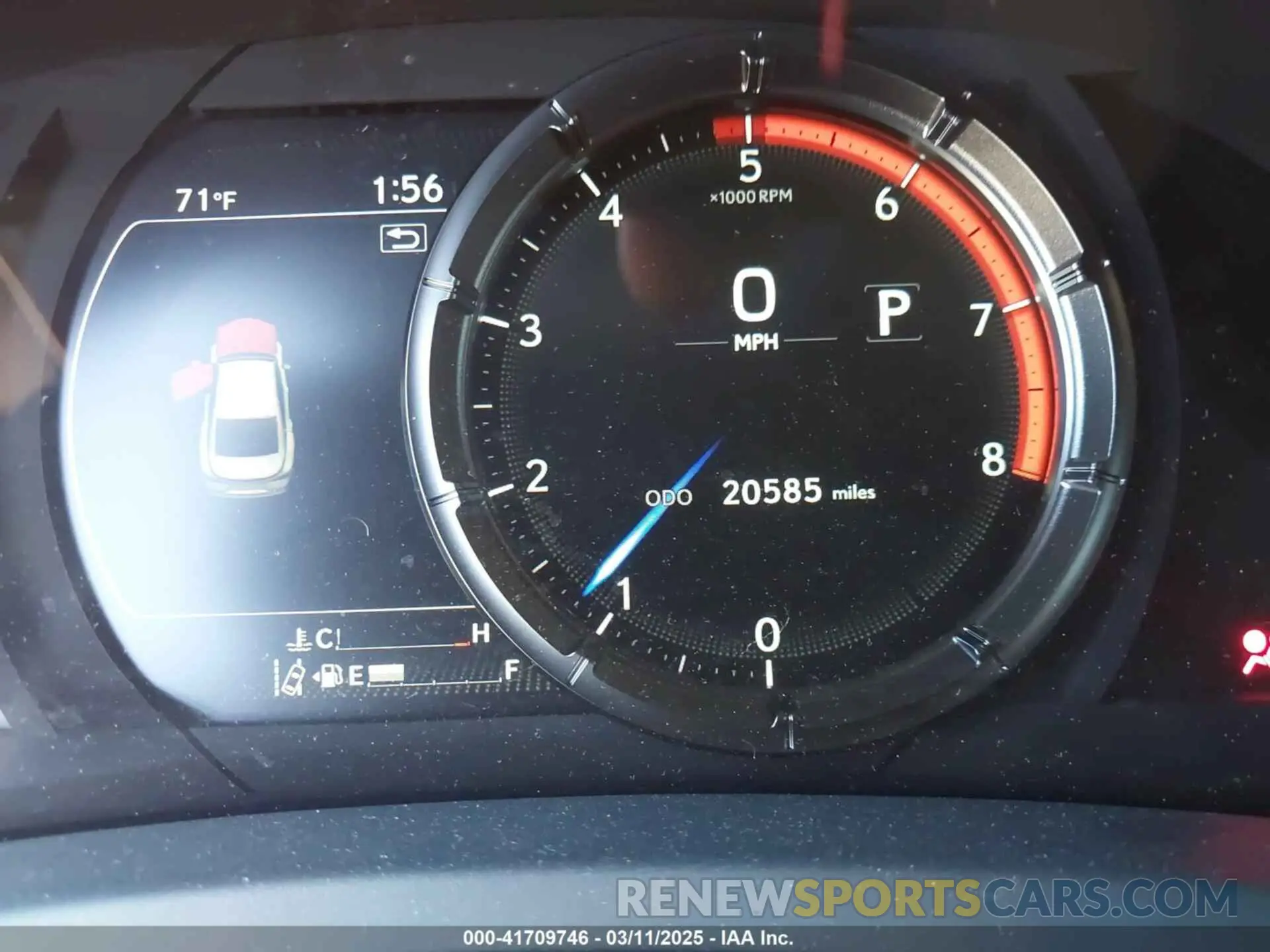 16 fotografías del automóvil dañado JTHAP1D25P5003215 LEXUS IS 500 2023
