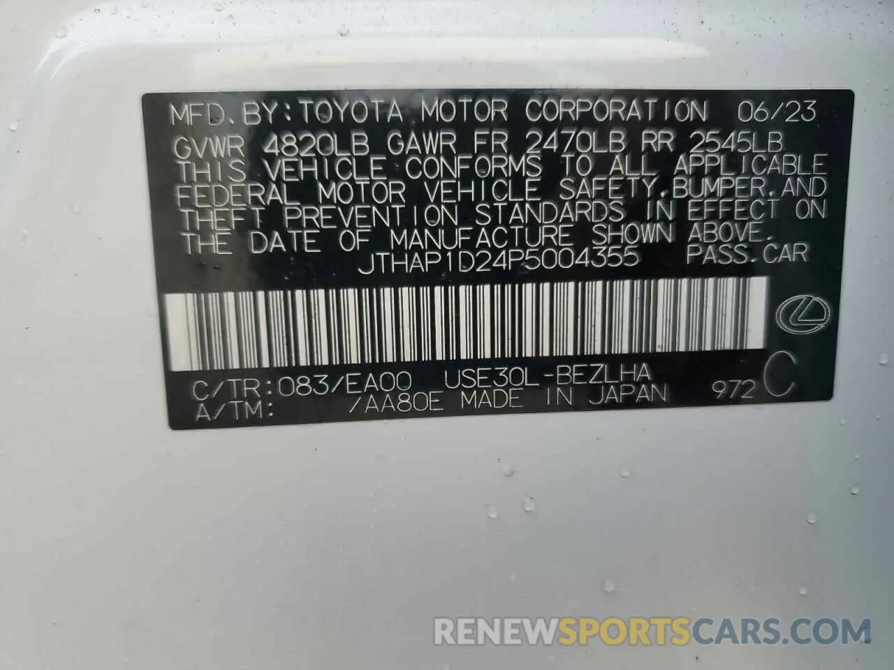 12 fotografías del automóvil dañado JTHAP1D24P5004355 LEXUS IS 500 F S 2023