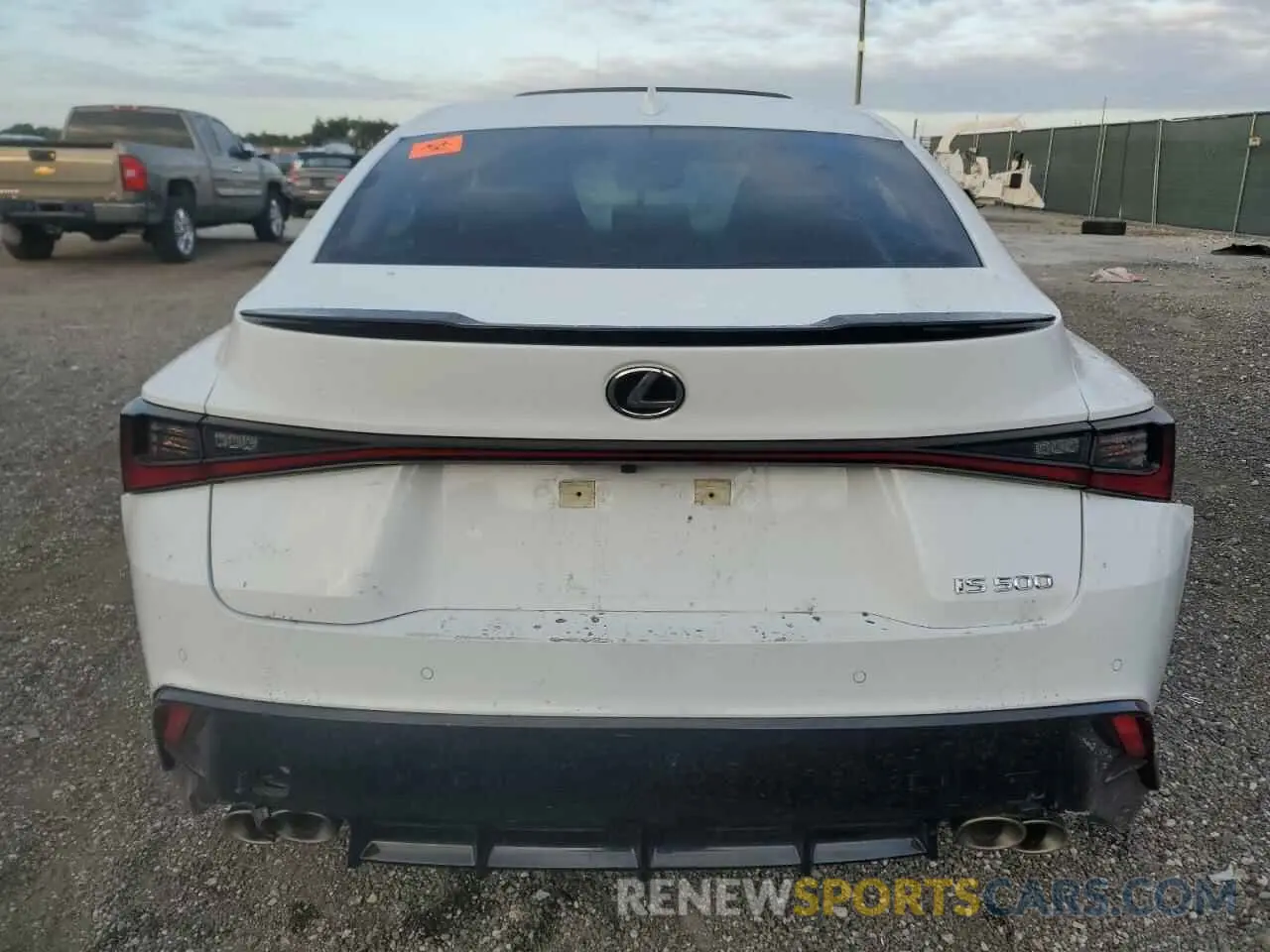 6 fotografías del automóvil dañado JTHAP1D24P5004355 LEXUS IS 500 F S 2023