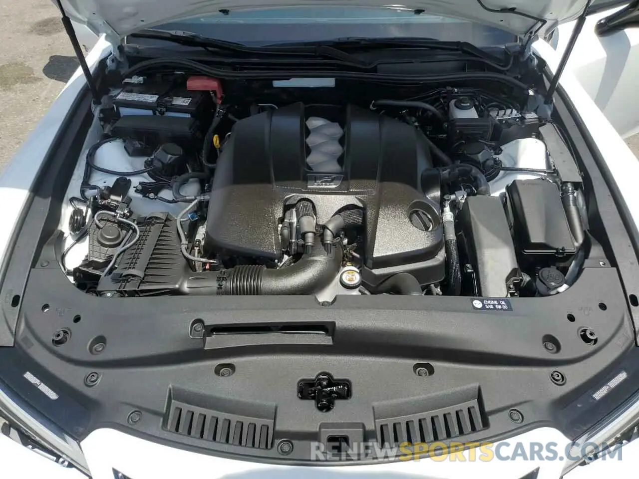 11 fotografías del automóvil dañado JTHAP1D29R5006055 LEXUS IS 500 F S 2024