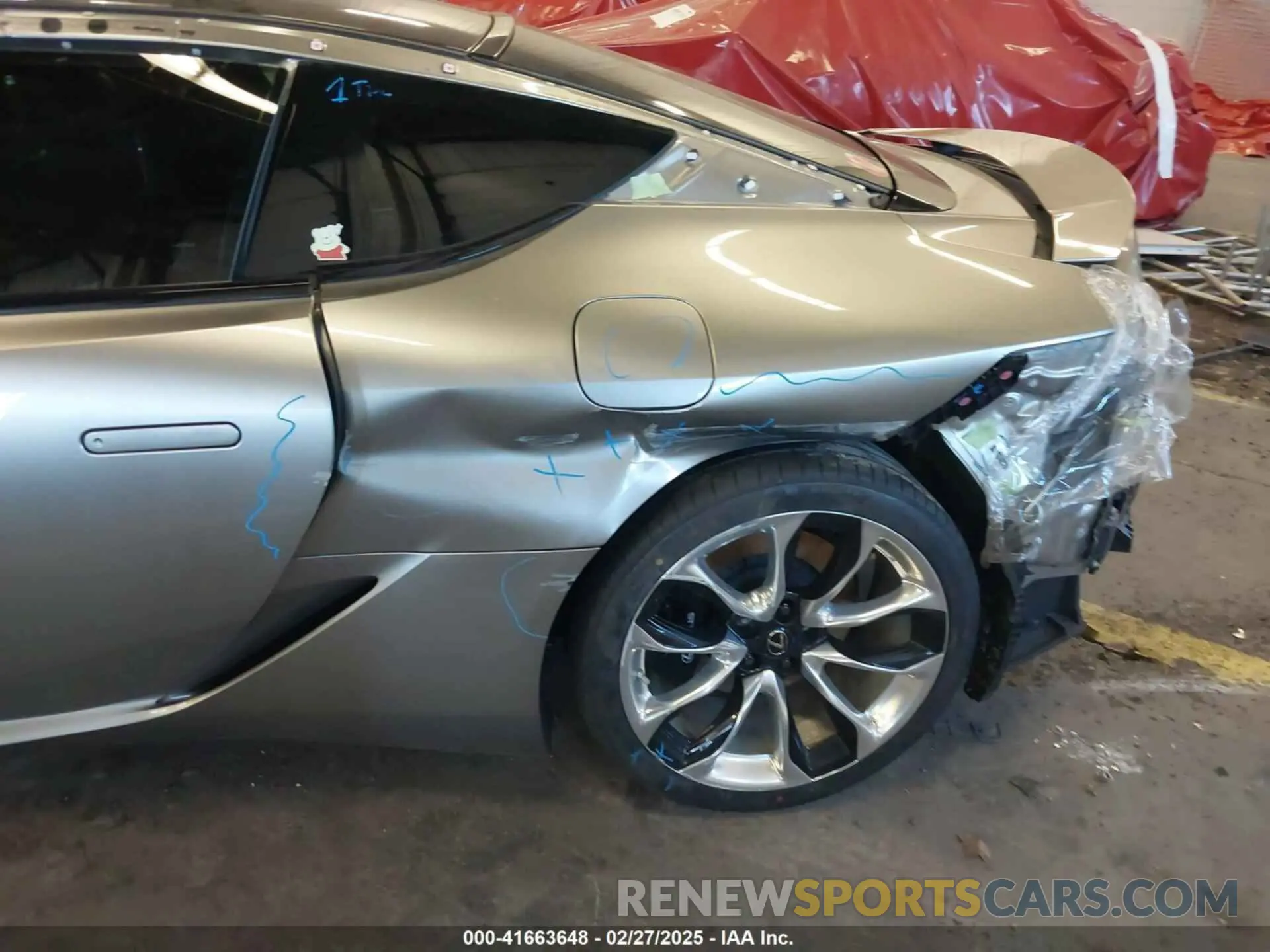 18 fotografías del automóvil dañado JTHHP5AY2KA006295 LEXUS LC 500 2019