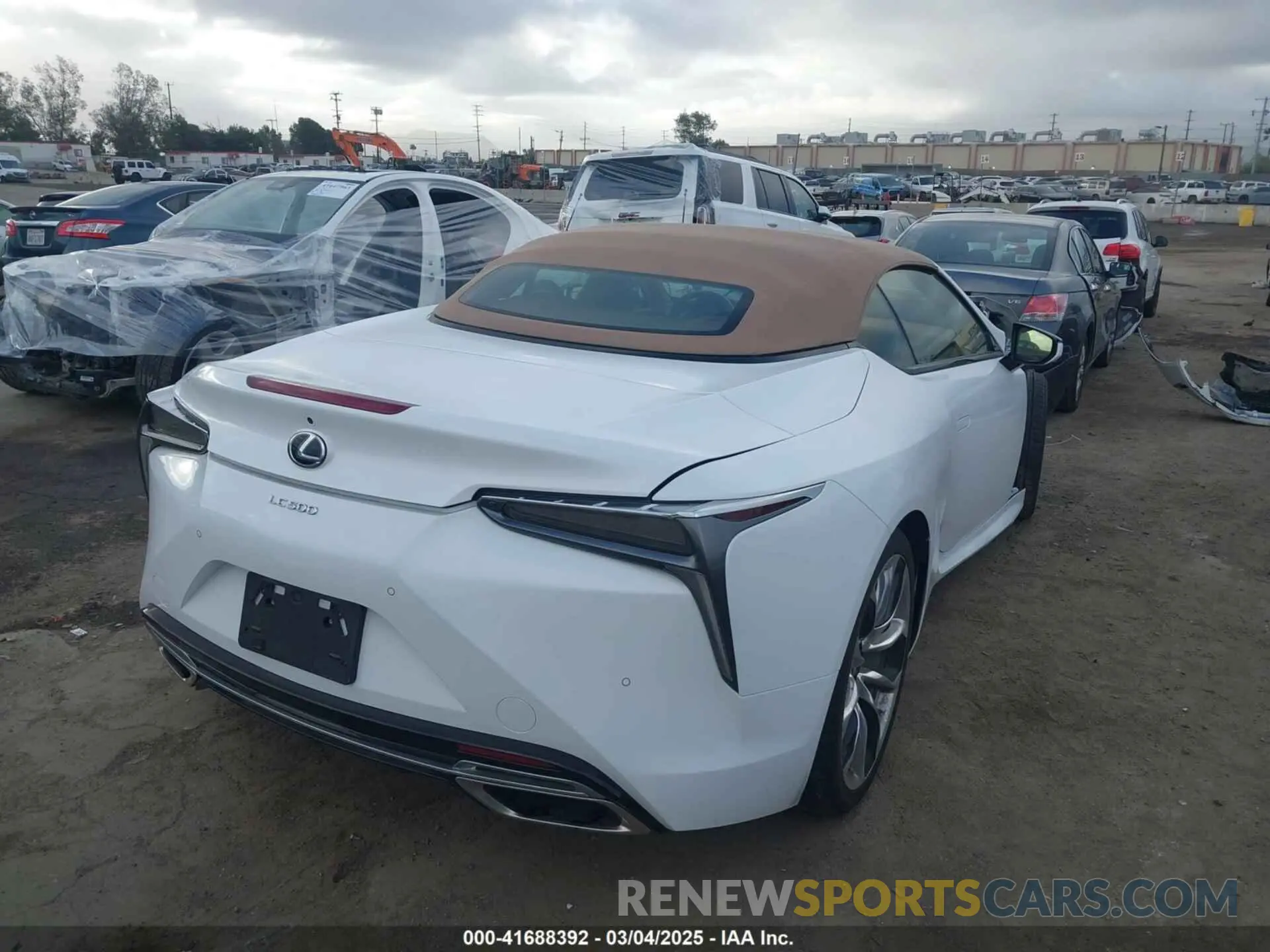 4 fotografías del automóvil dañado JTHKPAAY4MA101264 LEXUS LC 500 2021