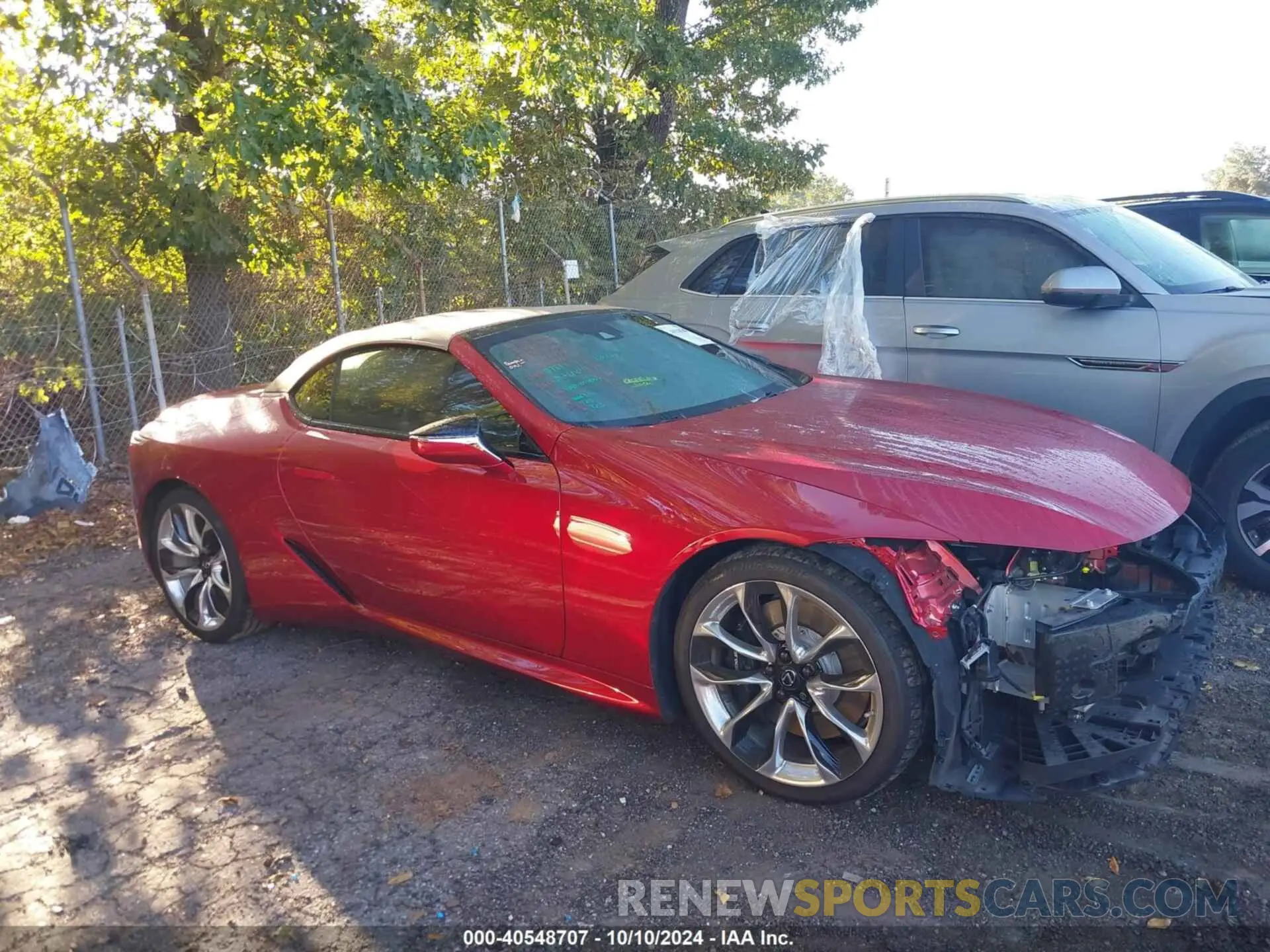 13 fotografías del automóvil dañado JTHMPAAY3PA106341 LEXUS LC 500 2023