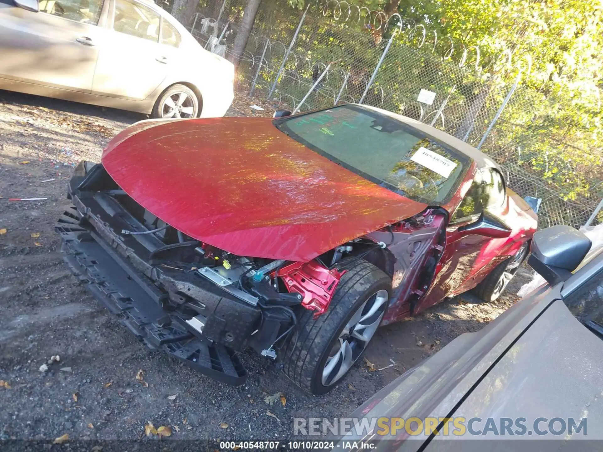 2 fotografías del automóvil dañado JTHMPAAY3PA106341 LEXUS LC 500 2023