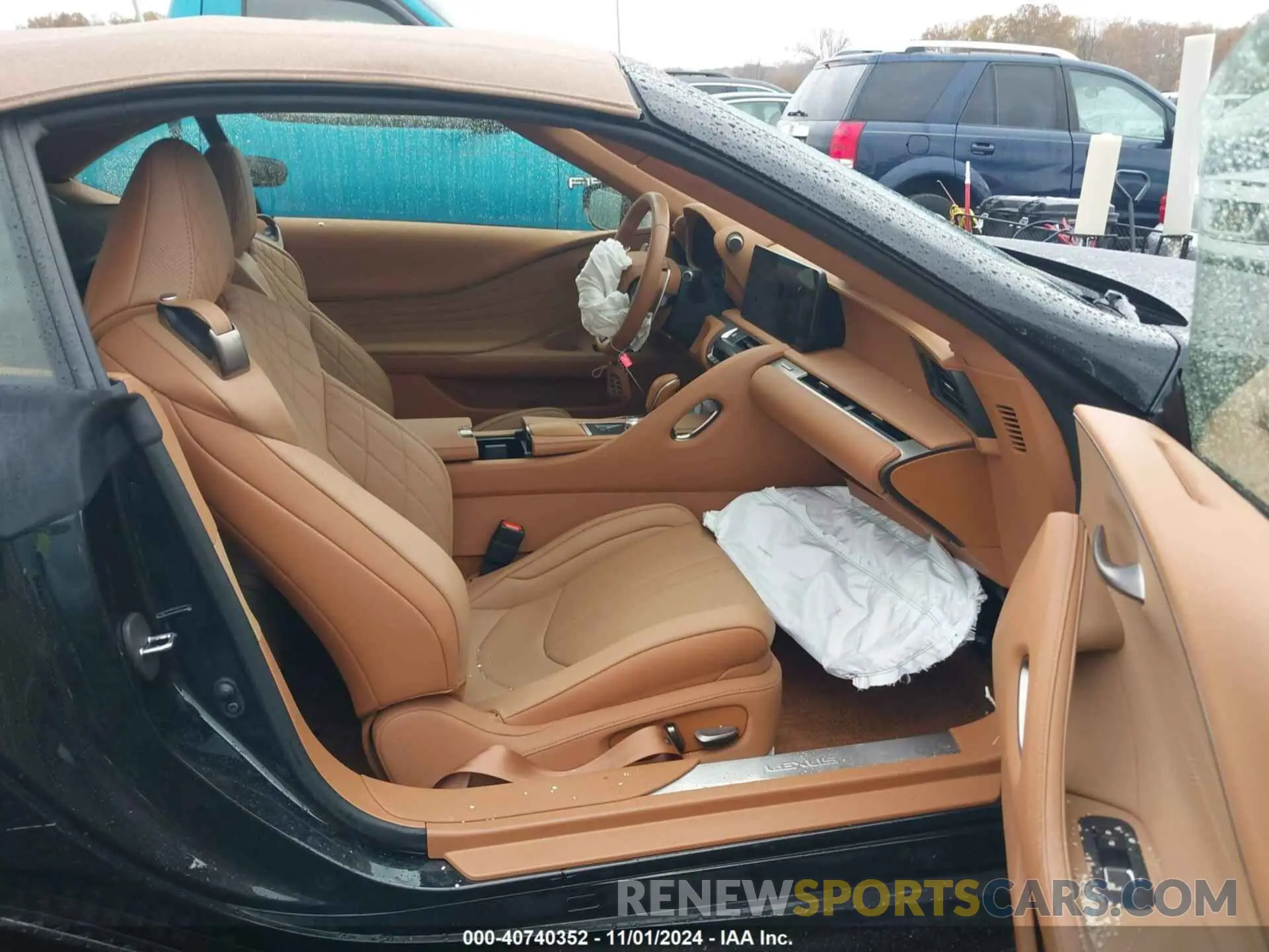 5 fotografías del automóvil dañado JTHMPAAY1RA108656 LEXUS LC 500 2024