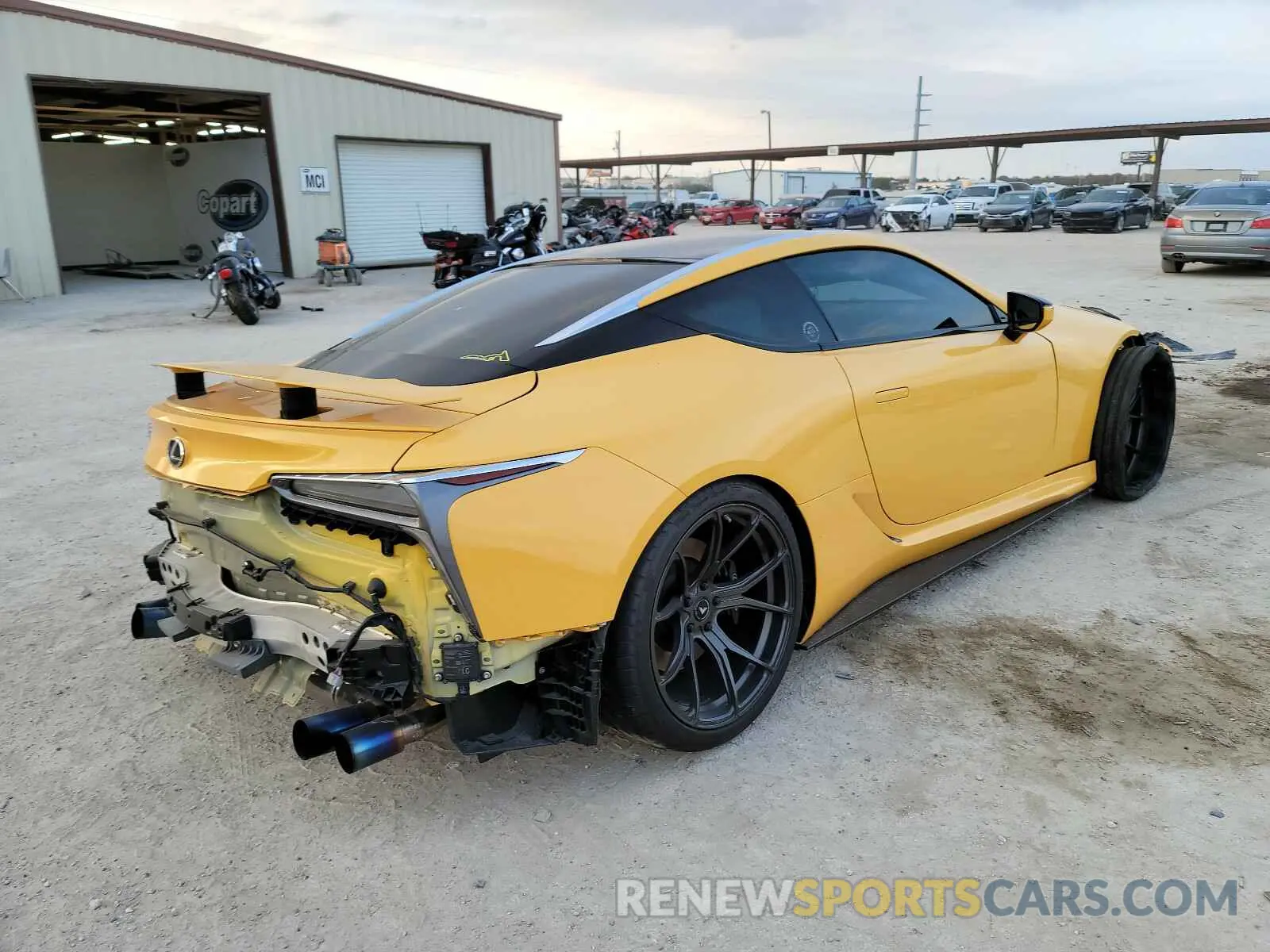 4 fotografías del automóvil dañado JTHHP5AY2KA006653 LEXUS LC500 2019