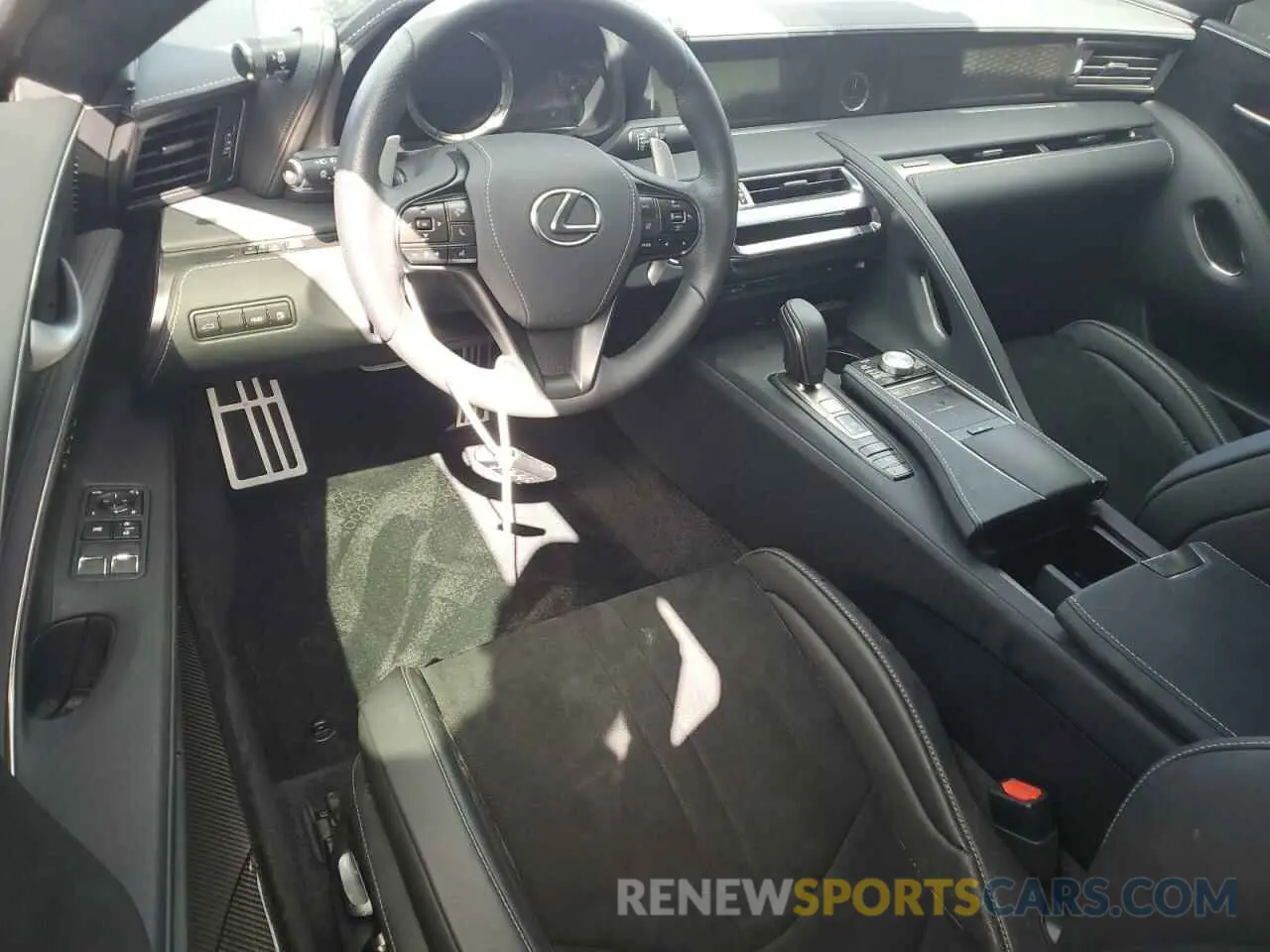 8 fotografías del automóvil dañado JTHBY5AY8LA001946 LEXUS LC500 2020