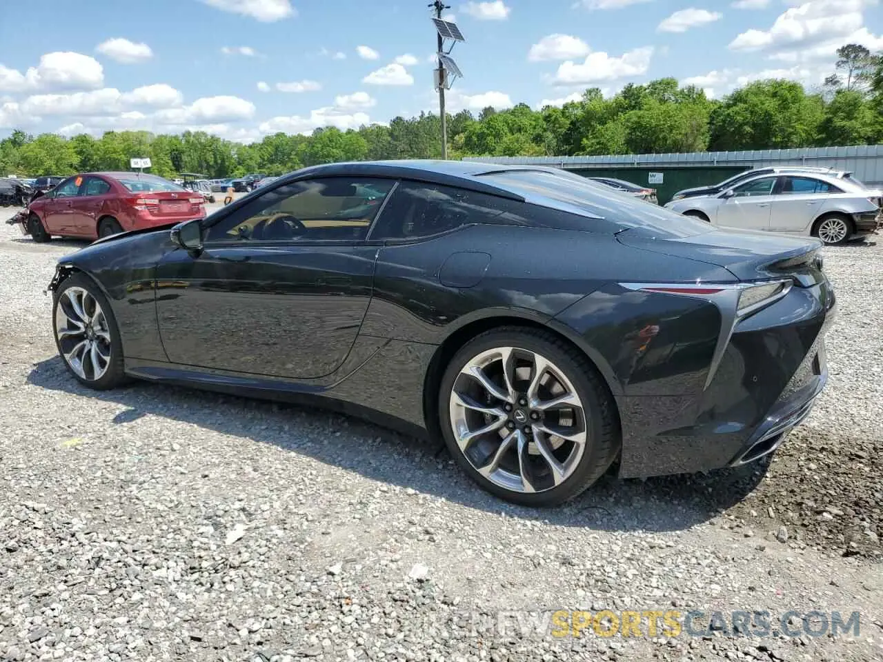 2 fotografías del automóvil dañado JTHAP5AY8MA100492 LEXUS LC500 2021