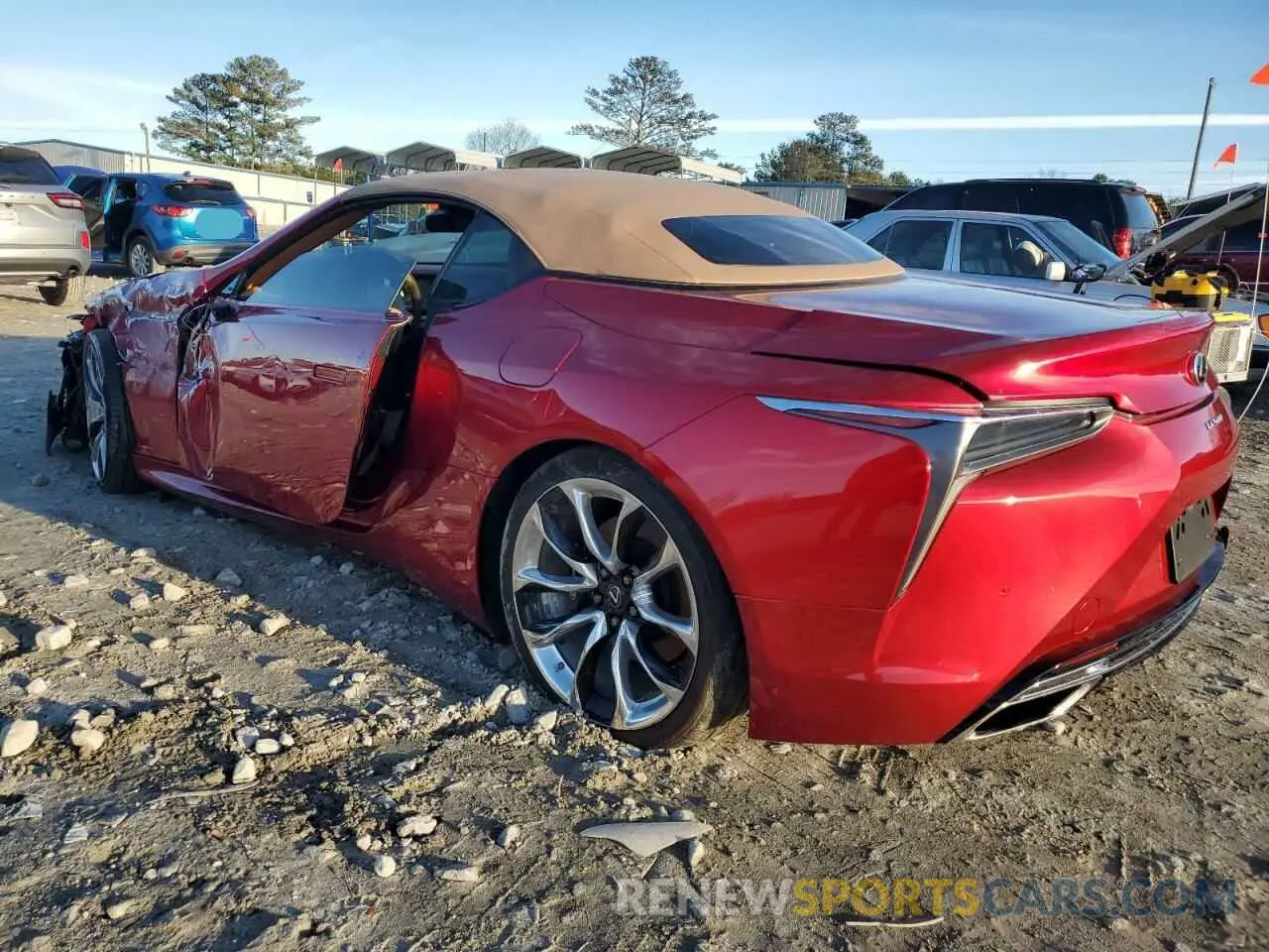 2 fotografías del automóvil dañado JTHKPAAY8MA103289 LEXUS LC500 2021