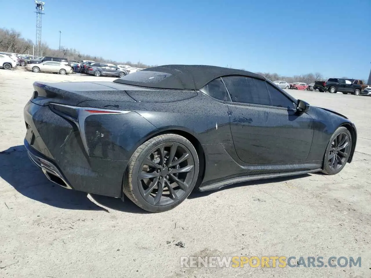 3 fotografías del automóvil dañado JTHKPAAY9MA100031 LEXUS LC500 2021