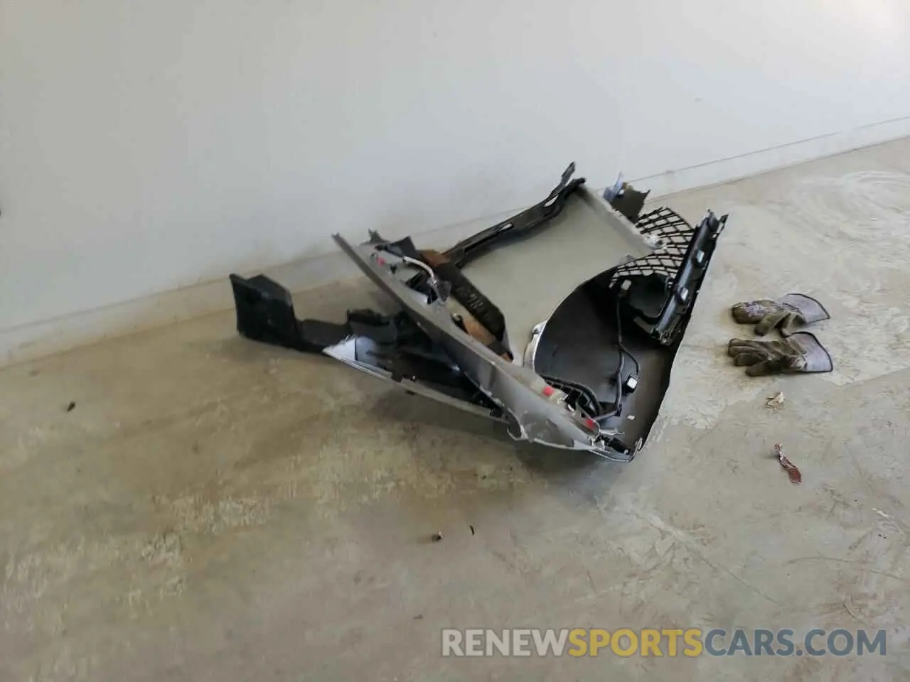 12 fotografías del automóvil dañado JTHKPAAY9MA101874 LEXUS LC500 2021