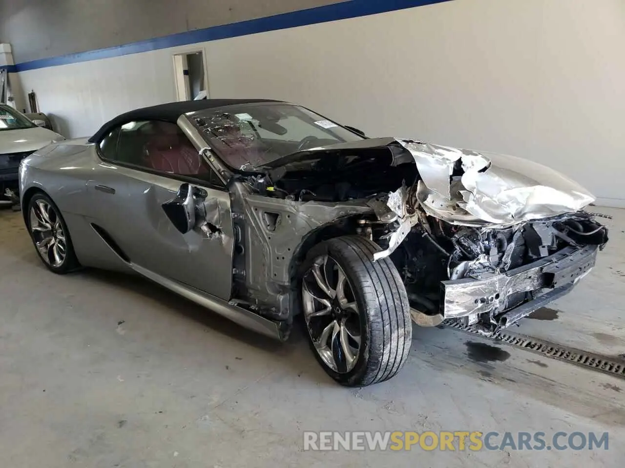 4 fotografías del automóvil dañado JTHKPAAY9MA101874 LEXUS LC500 2021