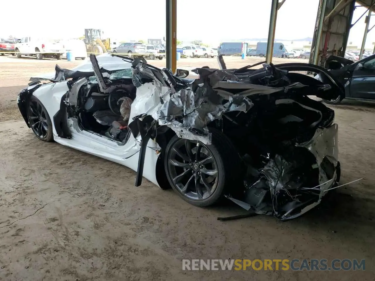 2 fotografías del automóvil dañado JTHMPAAY8NA105991 LEXUS LC500 2022