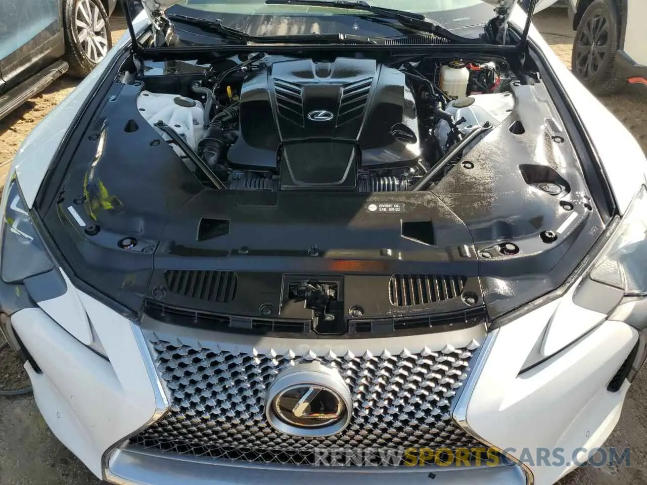 11 fotografías del automóvil dañado JTHMPAAY4PA106848 LEXUS LC500 2023