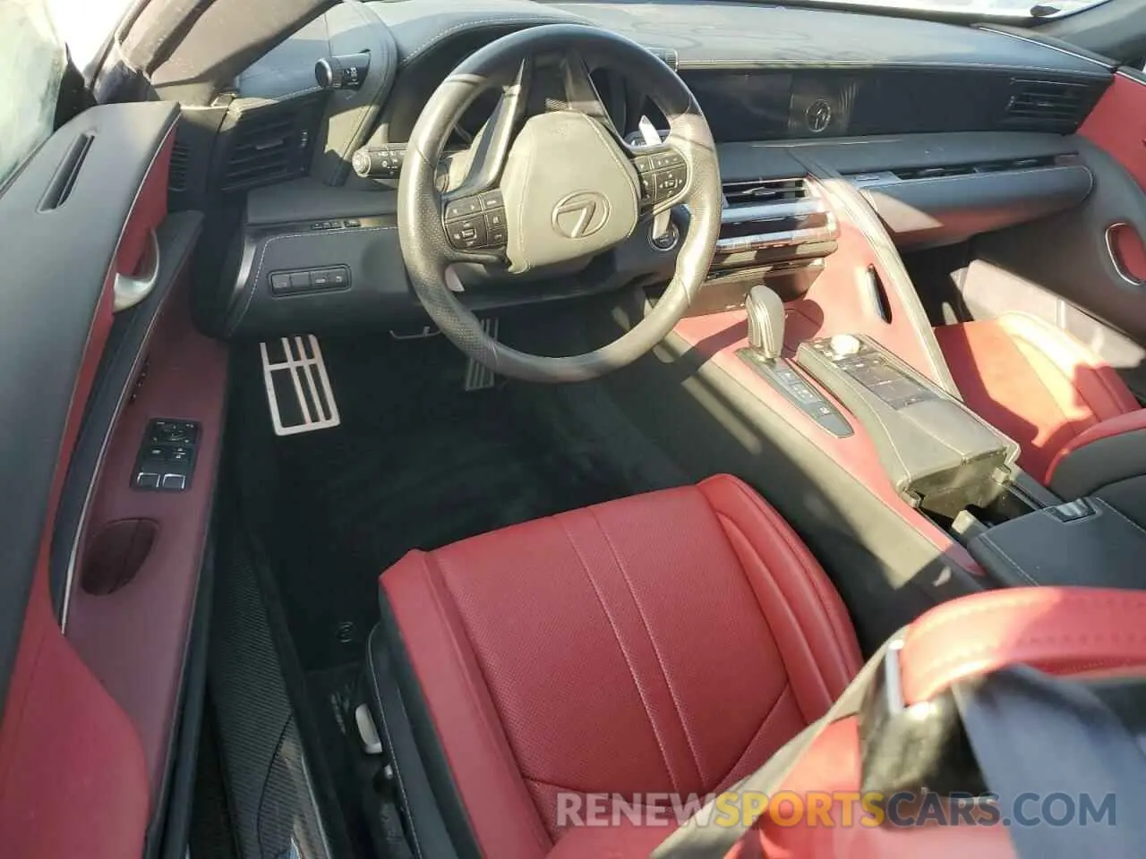 8 fotografías del automóvil dañado JTHMPAAY4PA106848 LEXUS LC500 2023