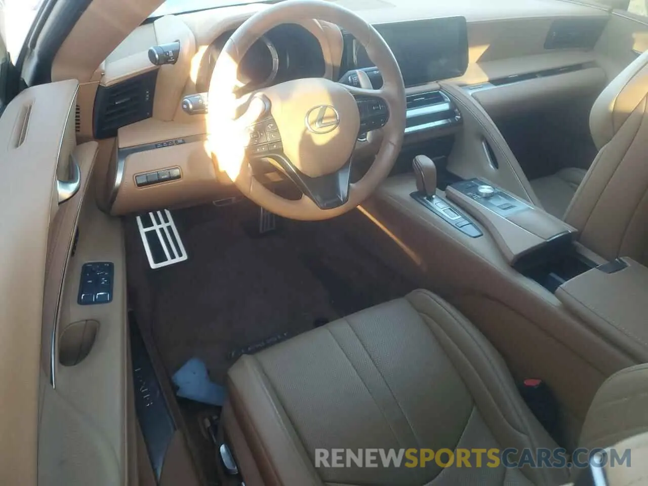 8 fotografías del automóvil dañado JTHMPAAY5RA108238 LEXUS LC500 2024