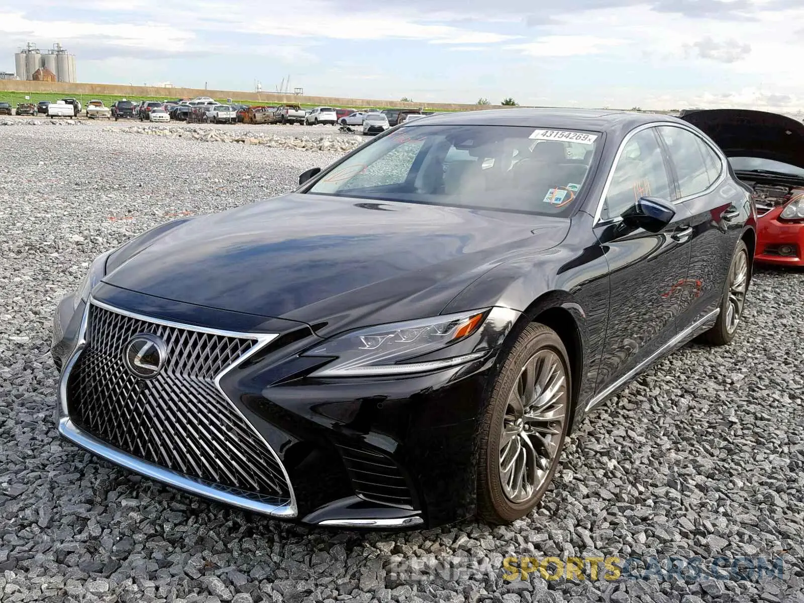 2 fotografías del automóvil dañado JTHB51FF8K5007794 LEXUS LS 500 2019