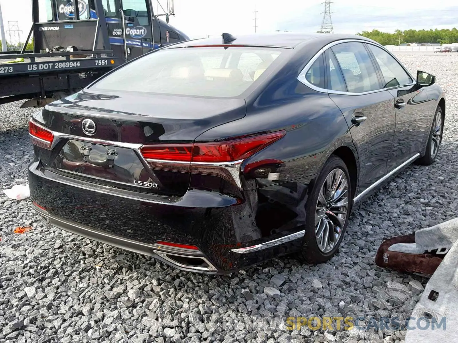 4 fotografías del automóvil dañado JTHB51FF8K5007794 LEXUS LS 500 2019