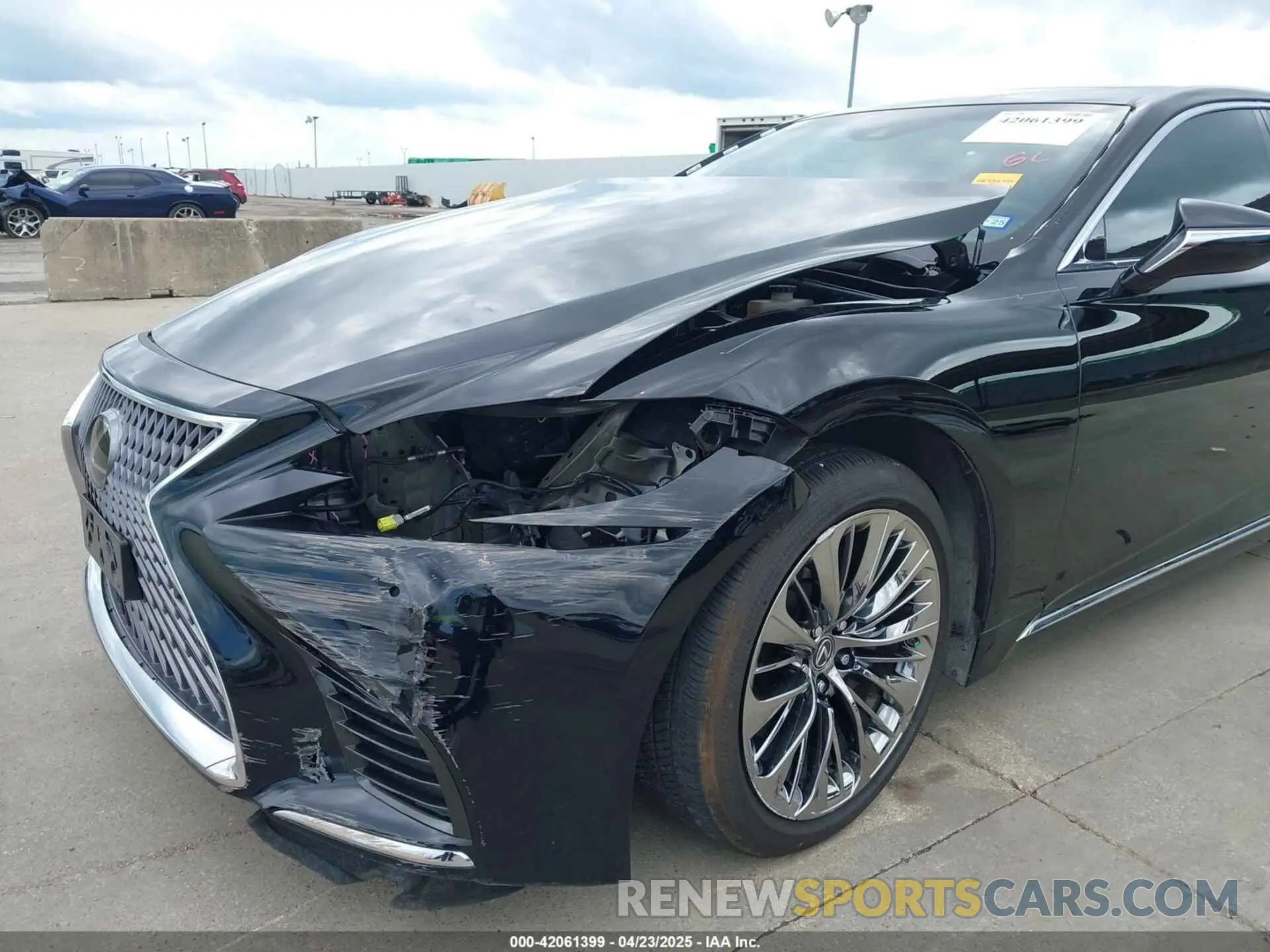 6 fotografías del automóvil dañado JTHD51FF1L5011017 LEXUS LS 500 2020