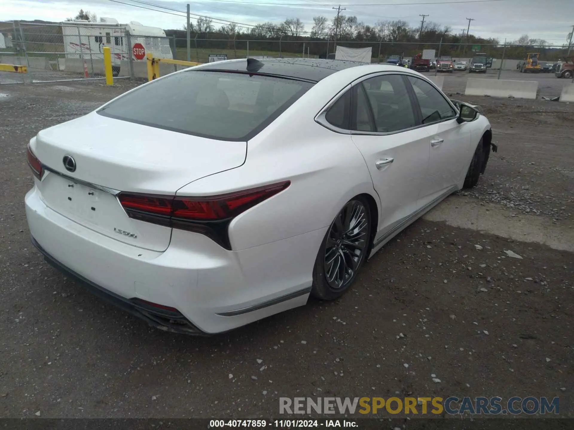 4 fotografías del automóvil dañado JTHD51FF0N5015708 LEXUS LS 500 2022