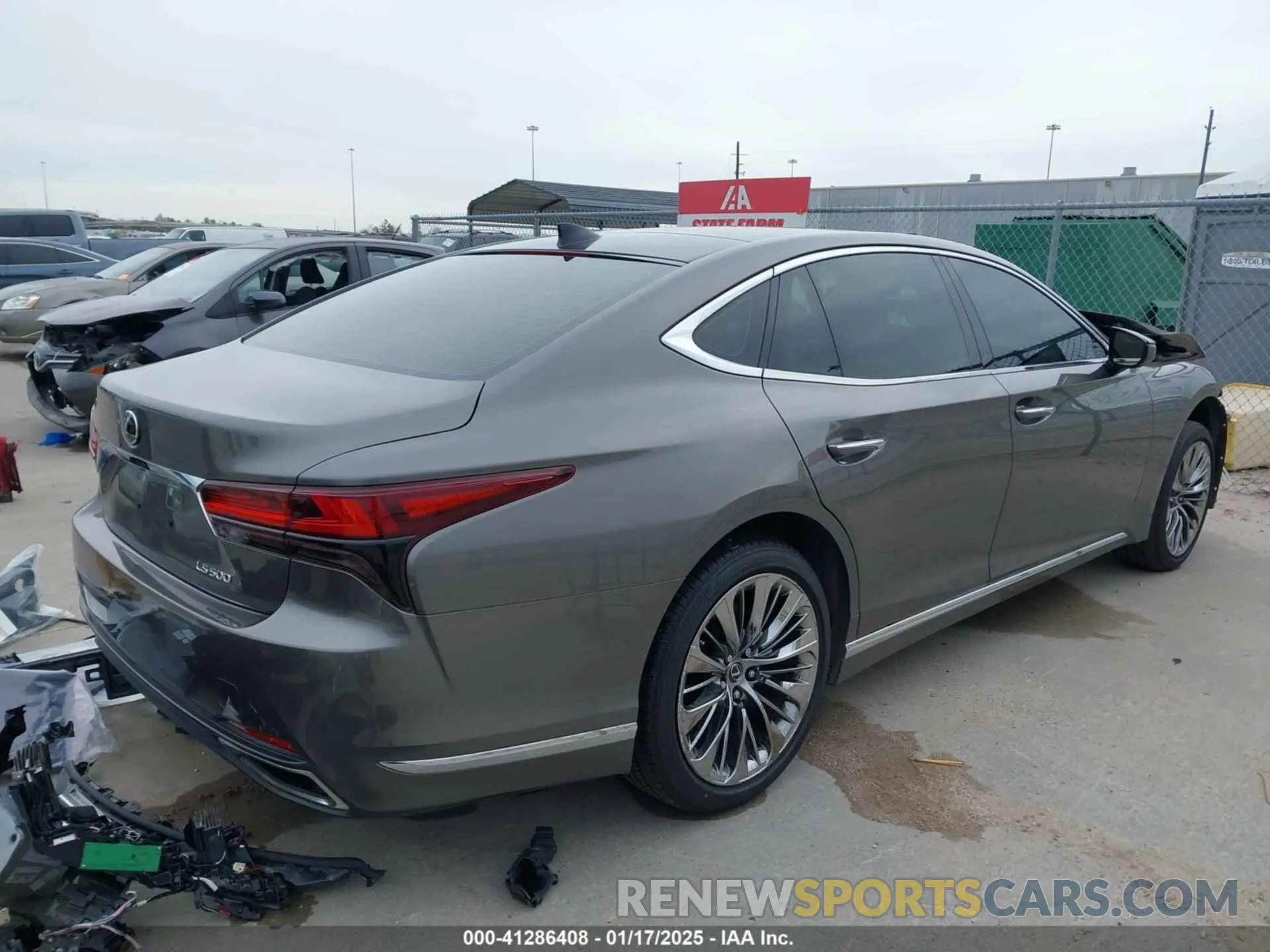 4 fotografías del automóvil dañado JTHD51FF5N5015672 LEXUS LS 500 2022