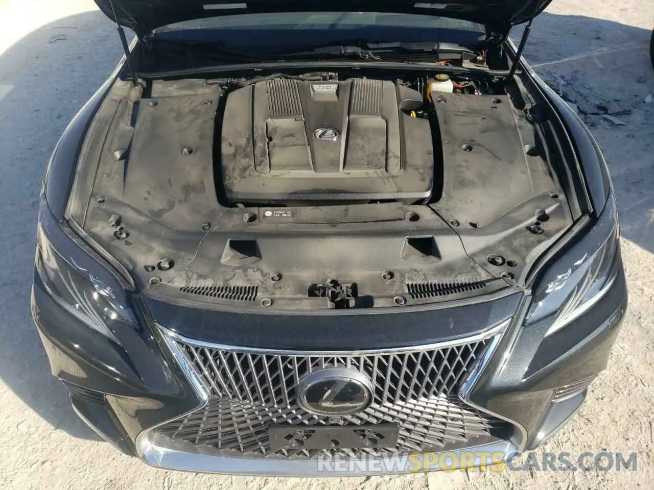 11 fotografías del automóvil dañado JTHB51FF0K5009216 LEXUS LS500 2019