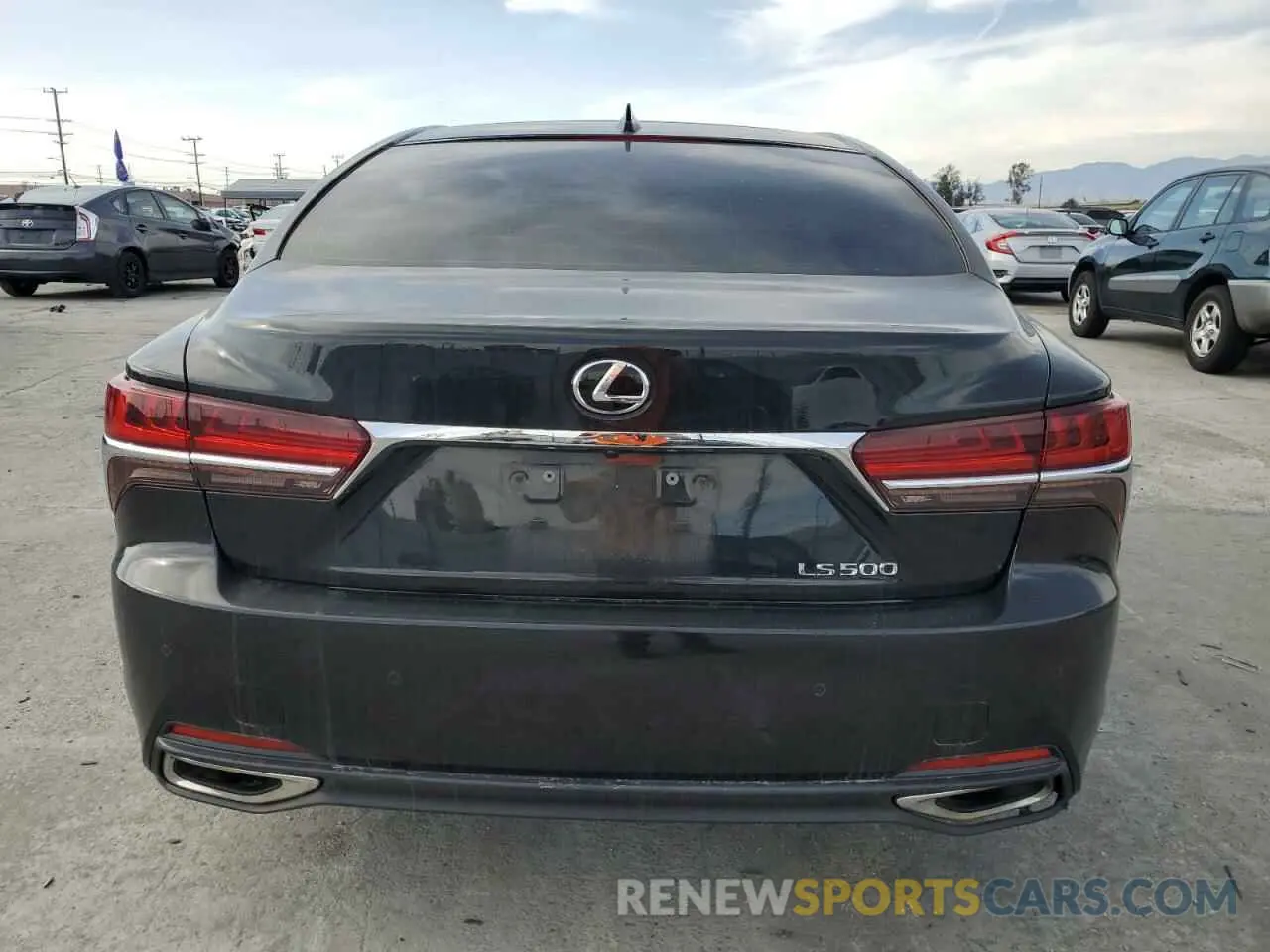 6 fotografías del automóvil dañado JTHB5LFFXK5009462 LEXUS LS500 2019
