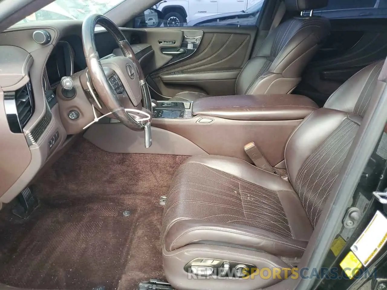 7 fotografías del automóvil dañado JTHB5LFFXK5009462 LEXUS LS500 2019