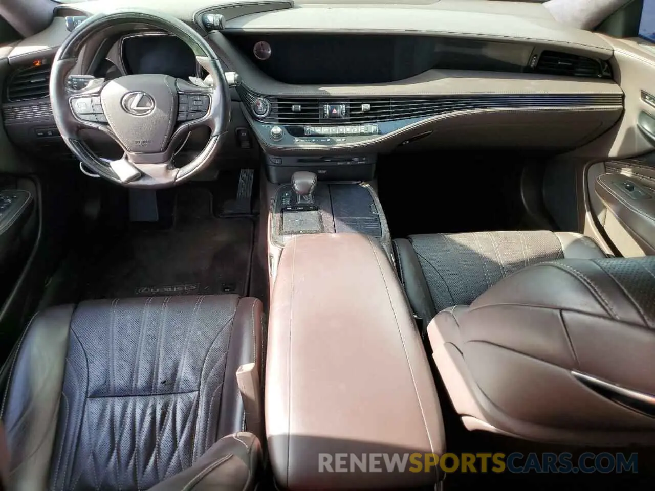 8 fotografías del automóvil dañado JTHB5LFFXK5009462 LEXUS LS500 2019