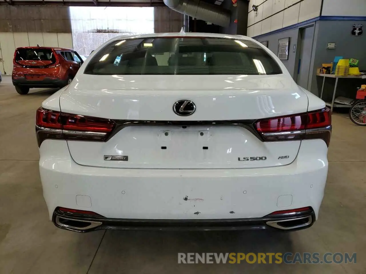 6 fotografías del automóvil dañado JTHC51FF0K5006952 LEXUS LS500 2019