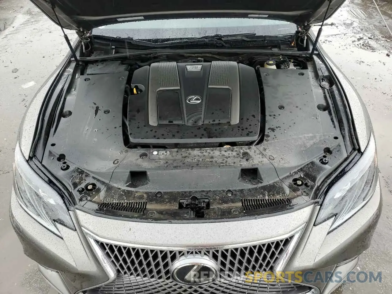 11 fotografías del automóvil dañado JTHC51FF2K5005429 LEXUS LS500 2019