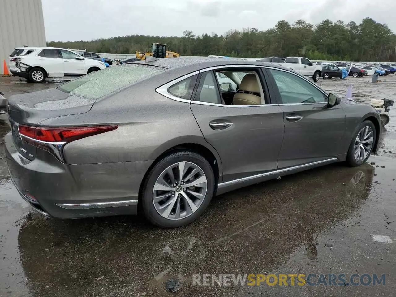 3 fotografías del automóvil dañado JTHC51FF2K5005429 LEXUS LS500 2019