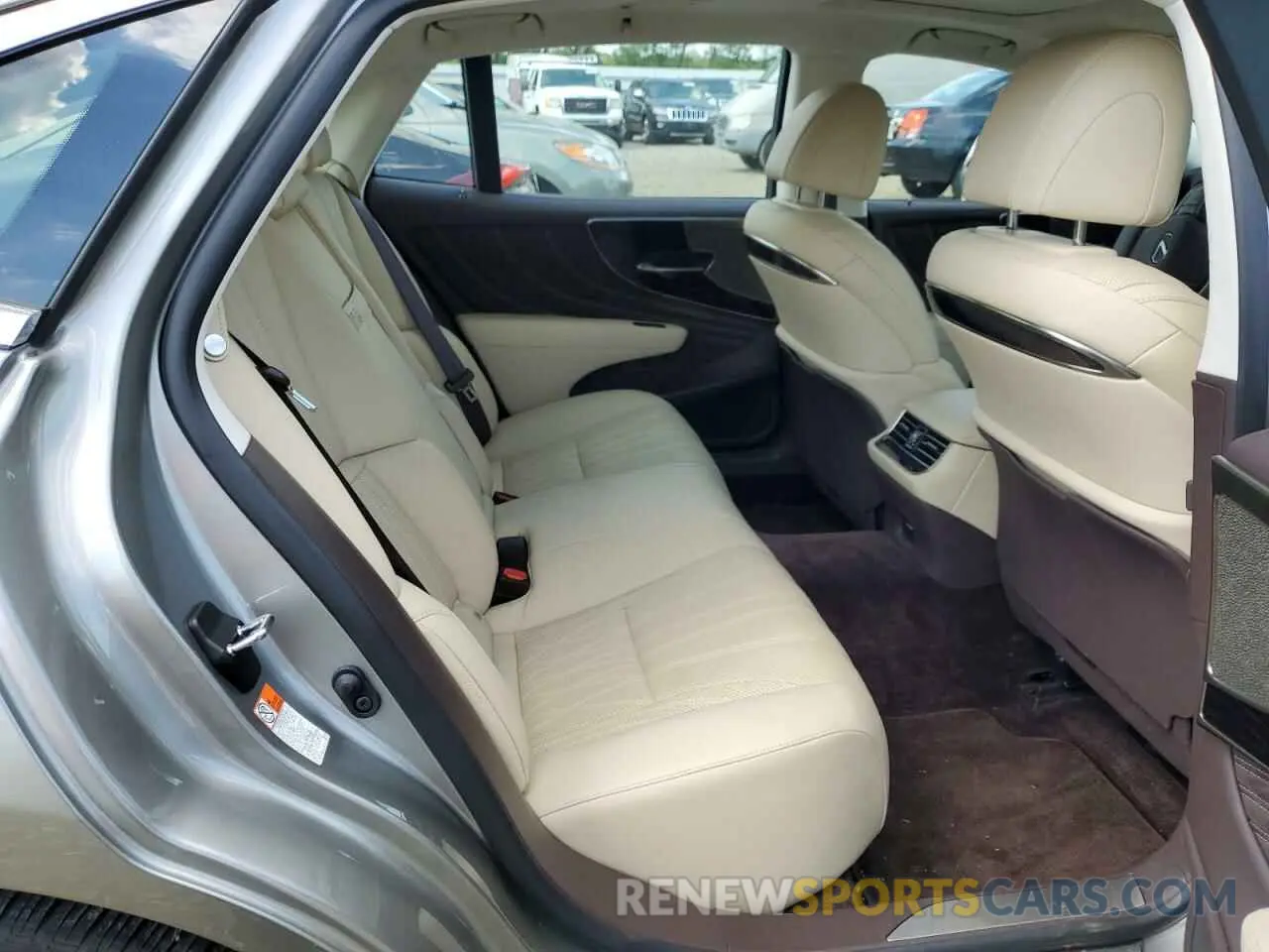 6 fotografías del automóvil dañado JTHC51FF2K5006600 LEXUS LS500 2019