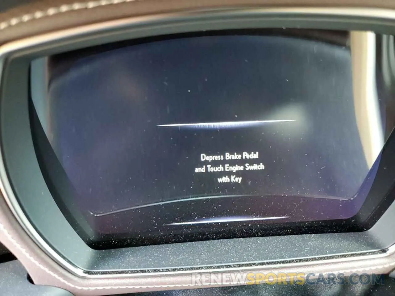 8 fotografías del automóvil dañado JTHC51FF2K5006600 LEXUS LS500 2019