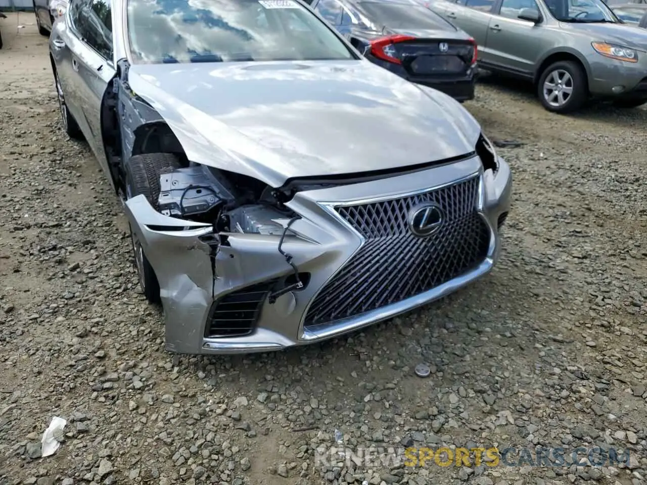 9 fotografías del automóvil dañado JTHC51FF2K5006600 LEXUS LS500 2019