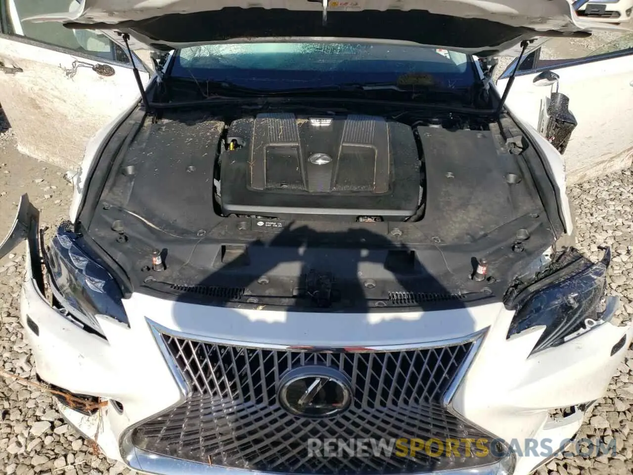 11 fotografías del automóvil dañado JTHC51FF6K5005529 LEXUS LS500 2019