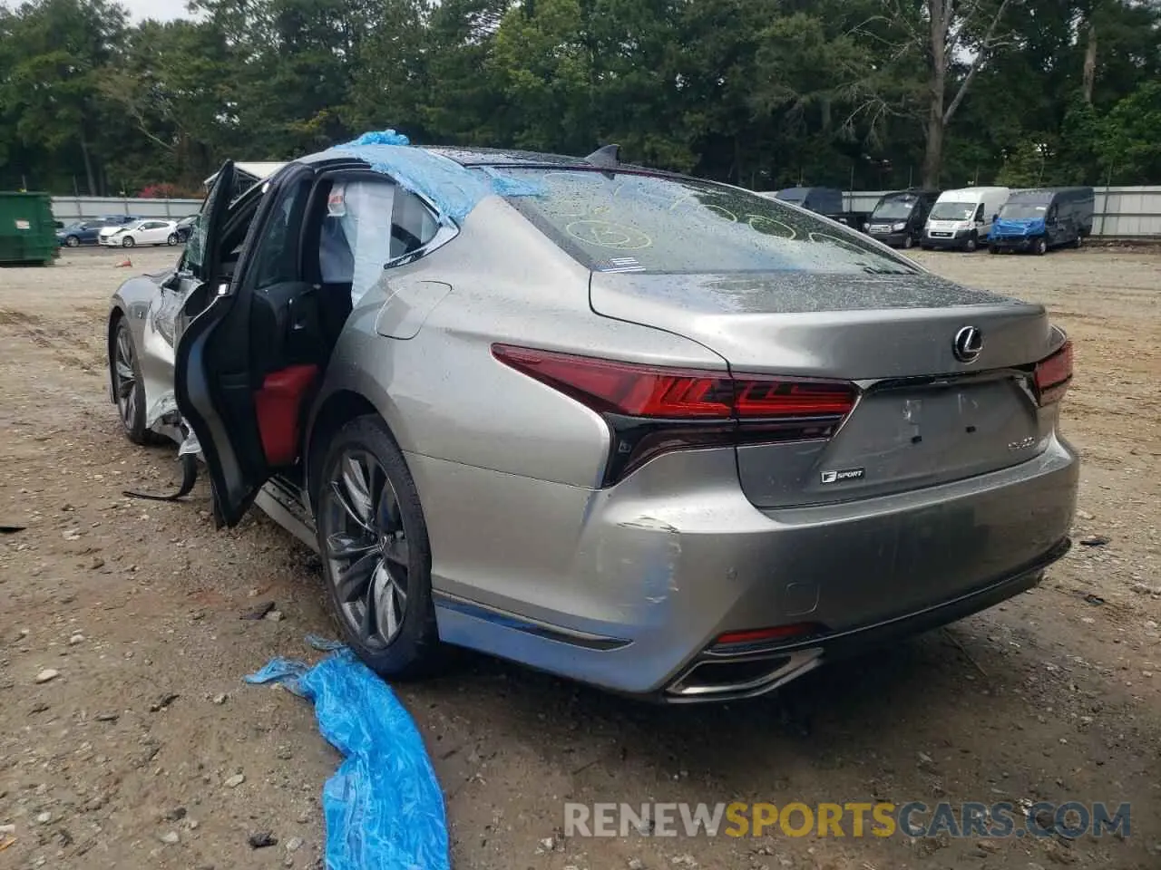 3 fotografías del automóvil dañado JTHF51FF6M5014005 LEXUS LS500 2021