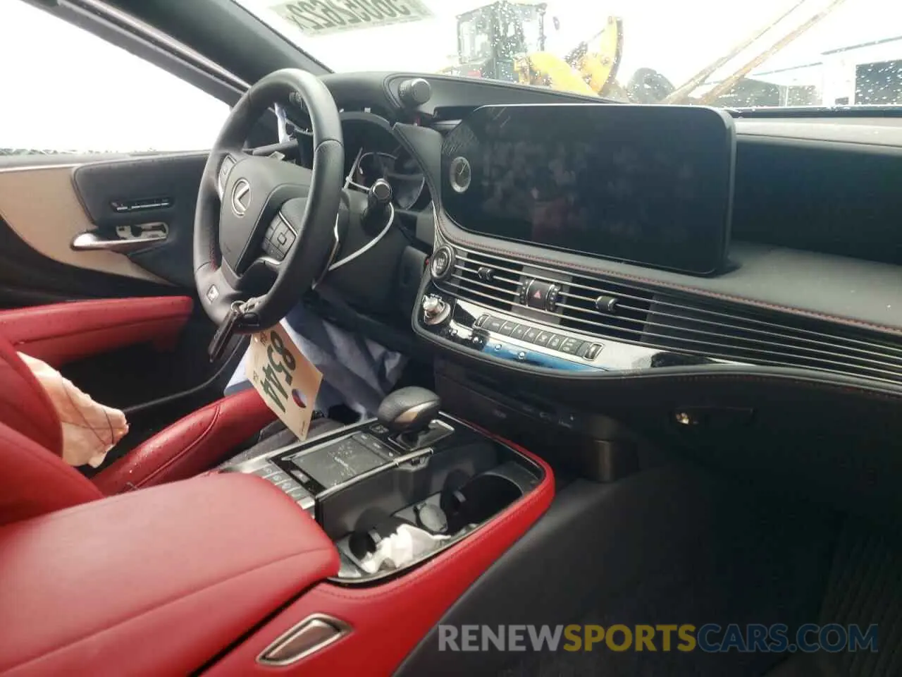 9 fotografías del automóvil dañado JTHF51FF6M5014005 LEXUS LS500 2021