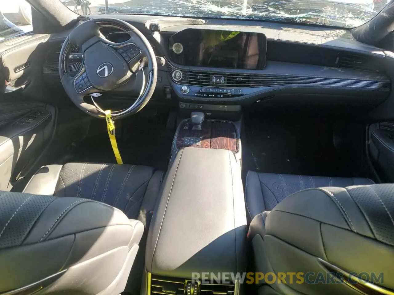 8 fotografías del automóvil dañado JTHD51FF2P5018953 LEXUS LS500 2023