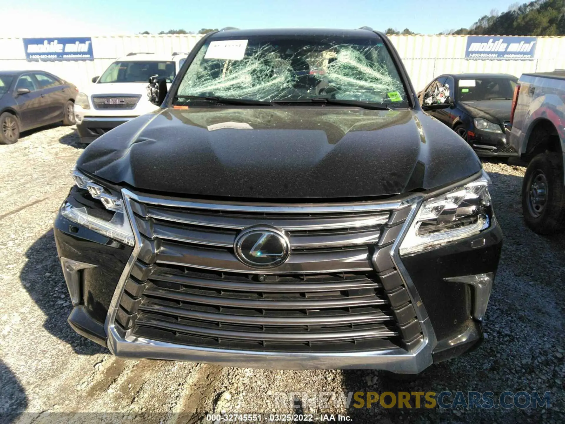 6 fotografías del automóvil dañado JTJHY7AX8K4297043 LEXUS LX 2019