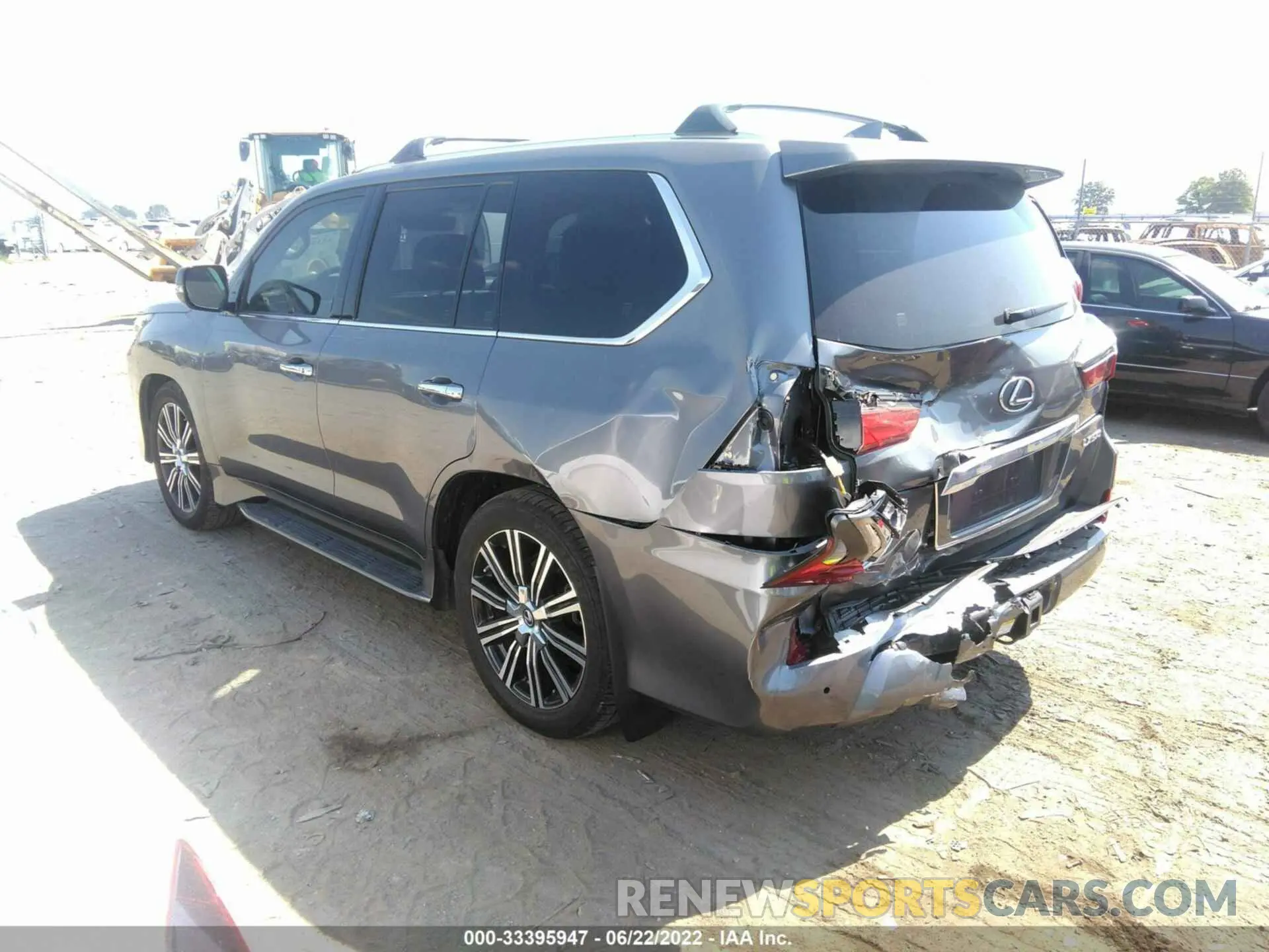 3 fotografías del automóvil dañado JTJDY7AX0L4313347 LEXUS LX 2020