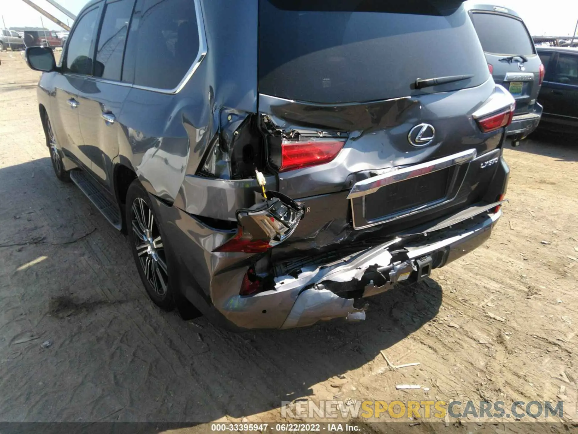 6 fotografías del automóvil dañado JTJDY7AX0L4313347 LEXUS LX 2020