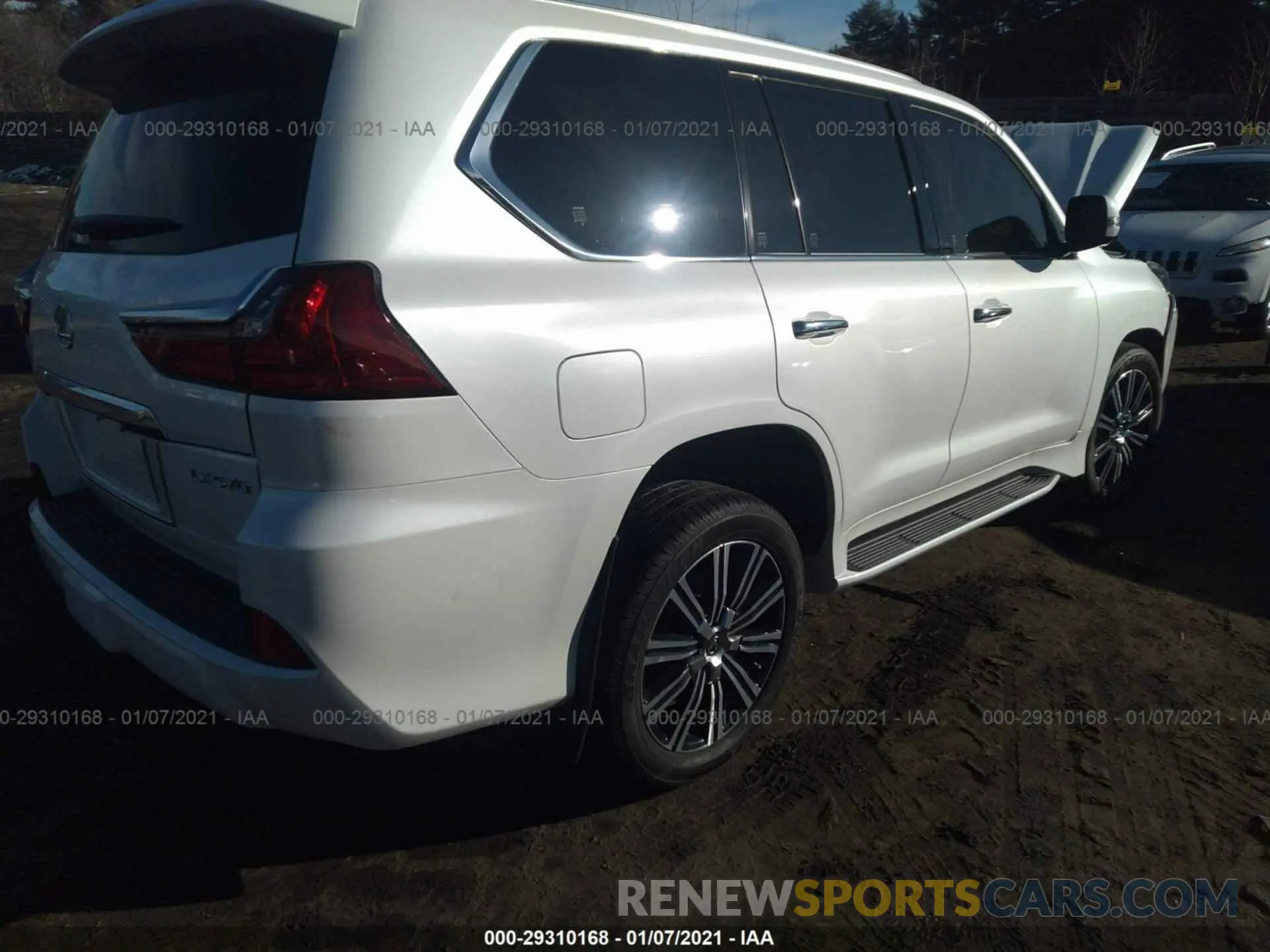 4 fotografías del automóvil dañado JTJDY7AX4L4332970 LEXUS LX 2020