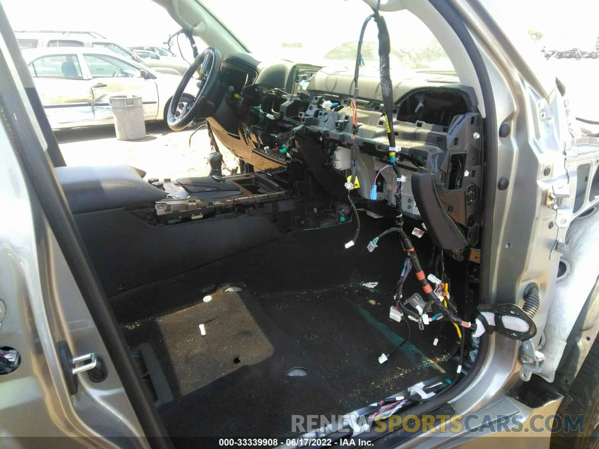 5 fotografías del automóvil dañado JTJDY7AX5M4337113 LEXUS LX 2021
